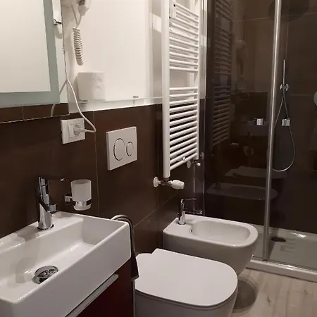 Soleluna Fiera 6 3* Bolonia