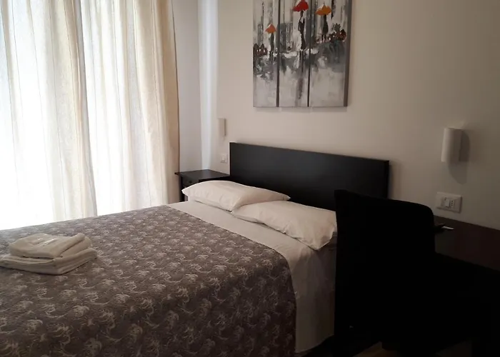 Soleluna Fiera 6 Guest house Bologna