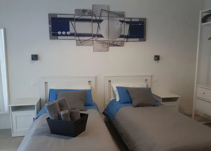 ゲストハウス Soleluna Fiera 6 ボローニャ